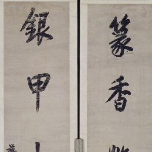 人群中独自美丽的头像